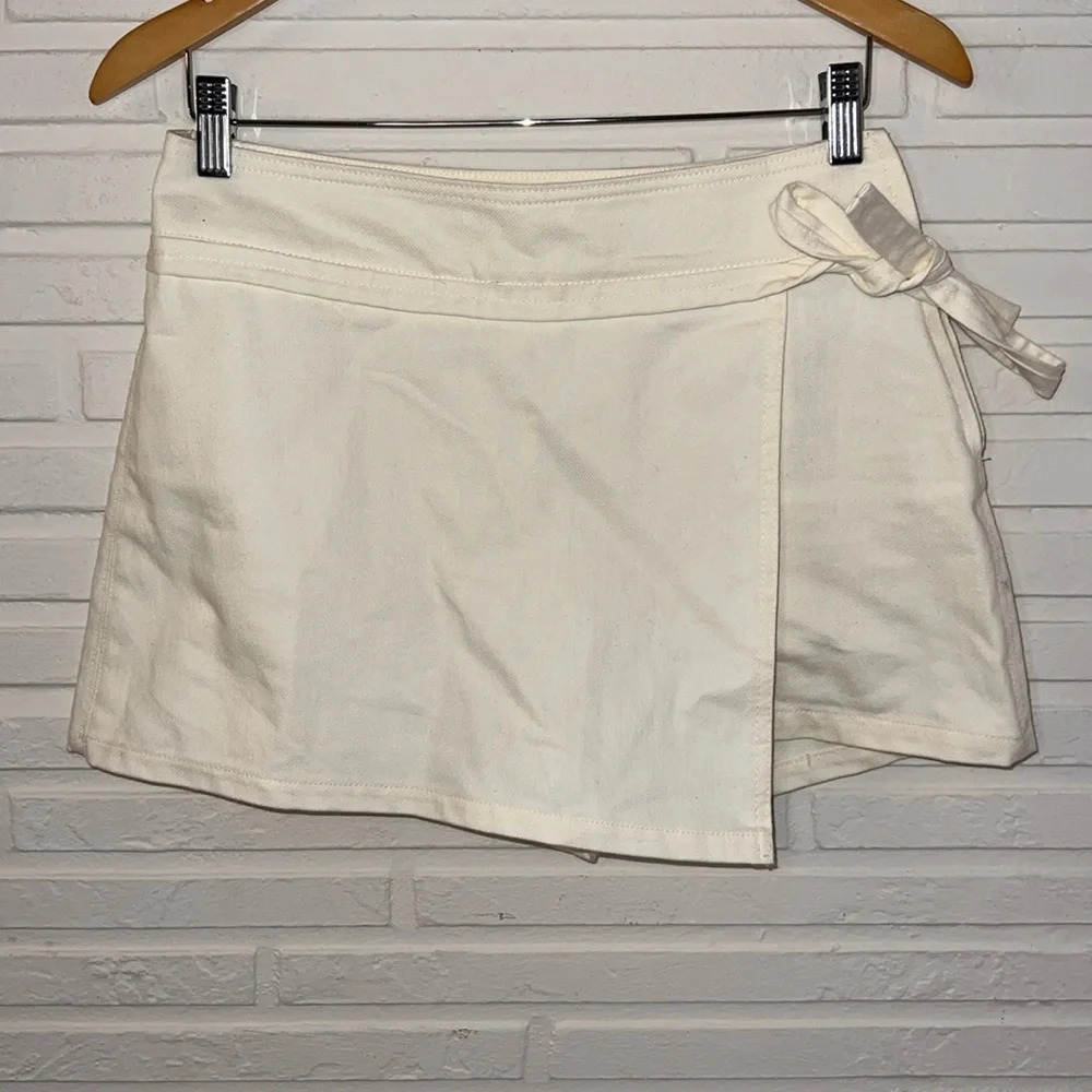 Zara Cream Wrap-Style Women’s Skort